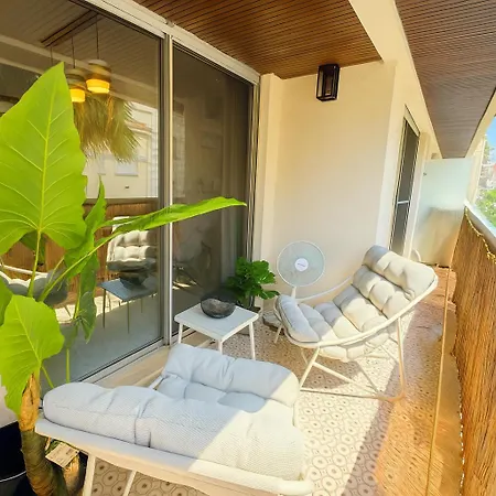 Newly Renovated 2br Modern *