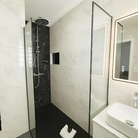 Daire Newly Renovated 2br Modern