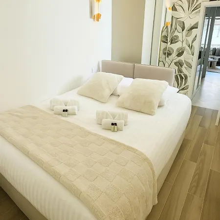 Daire Newly Renovated 2br Modern *