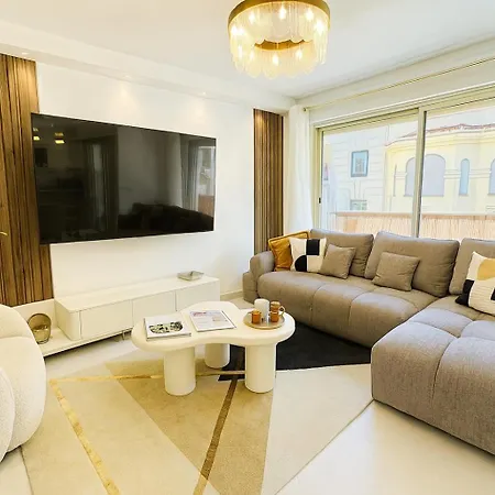 Newly Renovated 2br Modern * Cannes